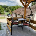 Zitalaka Apartment